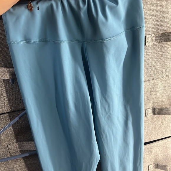 MEDIUM BLUE NIKE LEGGINGS CODE: cu5293-424 - Picture 4 of 4